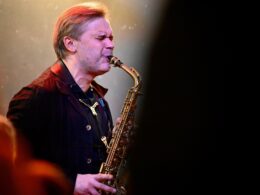 Mikko Innasen, Ville Herralan ja Joonas Riipan PLOP 20-vuotiskeikalla Jyväskylässä