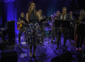 Swing Doctors Tampereelta Kairon keikalla