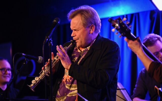 Mikko Innanen herätti suomalaisen jazzin vuosikymmenet eloon Jyväskylän keikalla